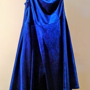Chic Royal Blue Velvet Dress